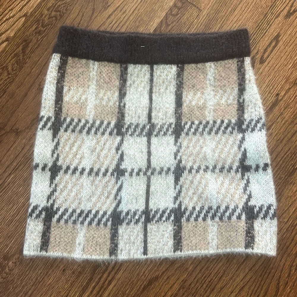 JOA plaid sweater mini skirt.